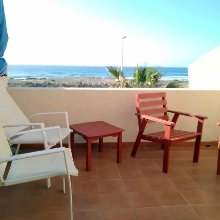 Apartment El Medano, Apartamento Frente Al Mar *
